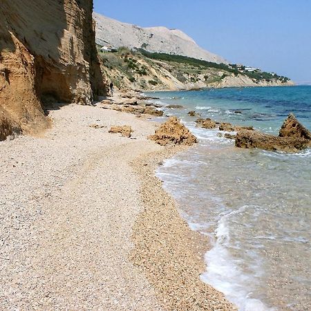 Apartments With A Parking Space Bosana, Pag - 6460 외부 사진