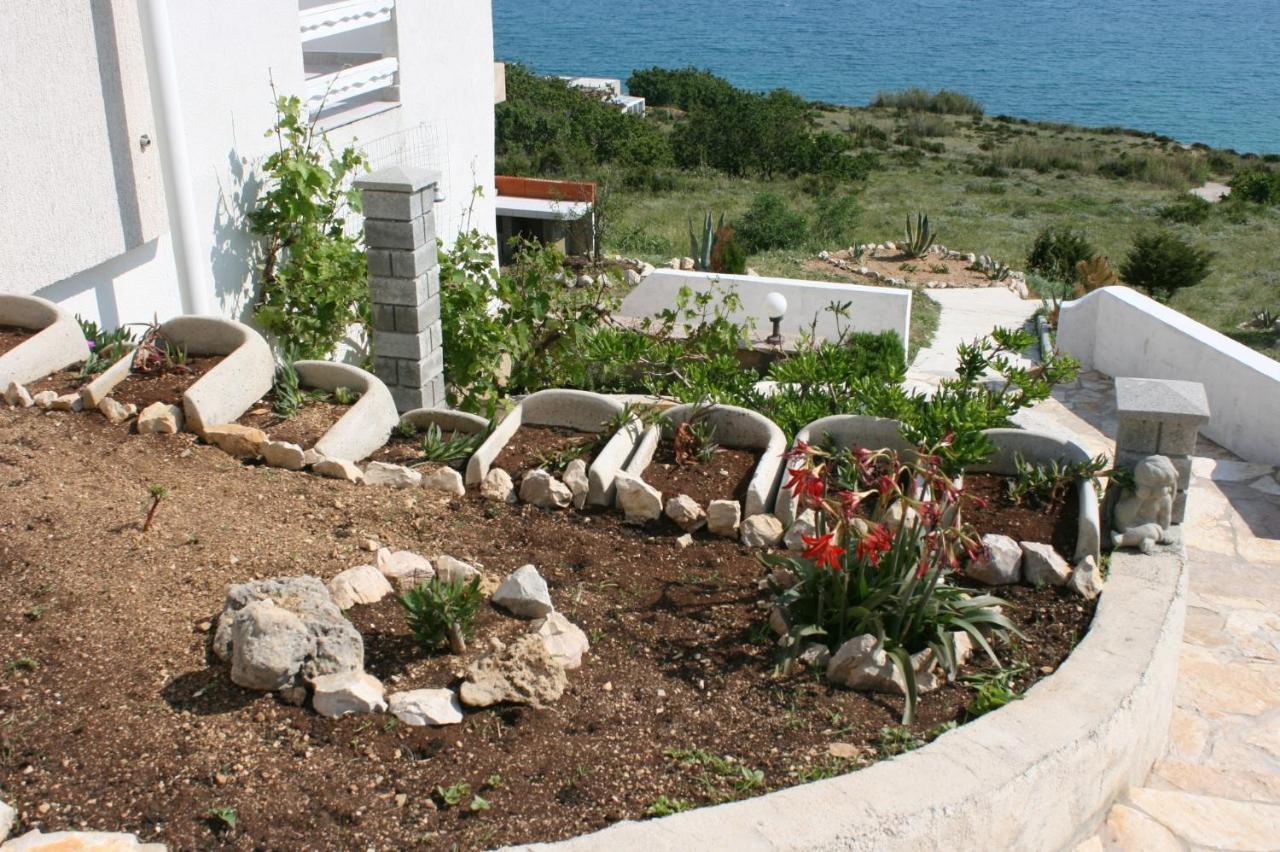 Apartments With A Parking Space Bosana, Pag - 6460 외부 사진